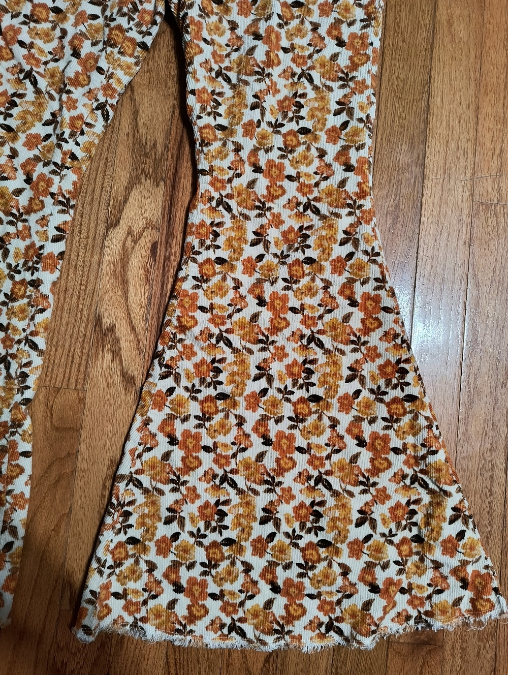 Versona Bell Bottoms, Corduroy Flare Leg Pants, Women's 8, Brown/Orange Floral - Picture 6 of 16